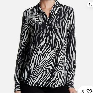 Equipment Femme Silk Blouse Women’s Sz S Button Down Black & White Animal Print